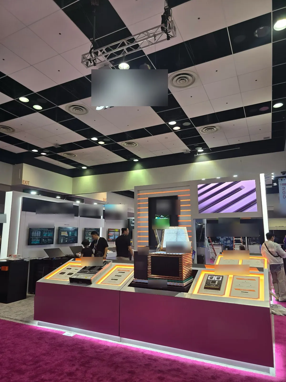 CES 展台产品陈列